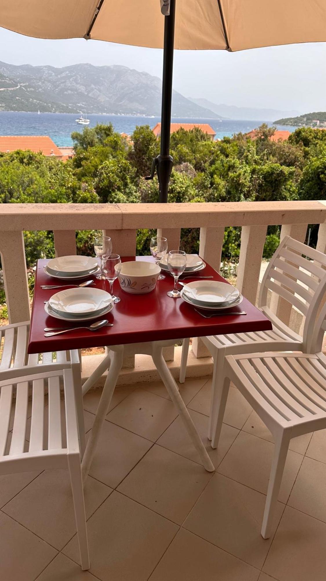 Apartments Oxygen Račišće Екстериор снимка