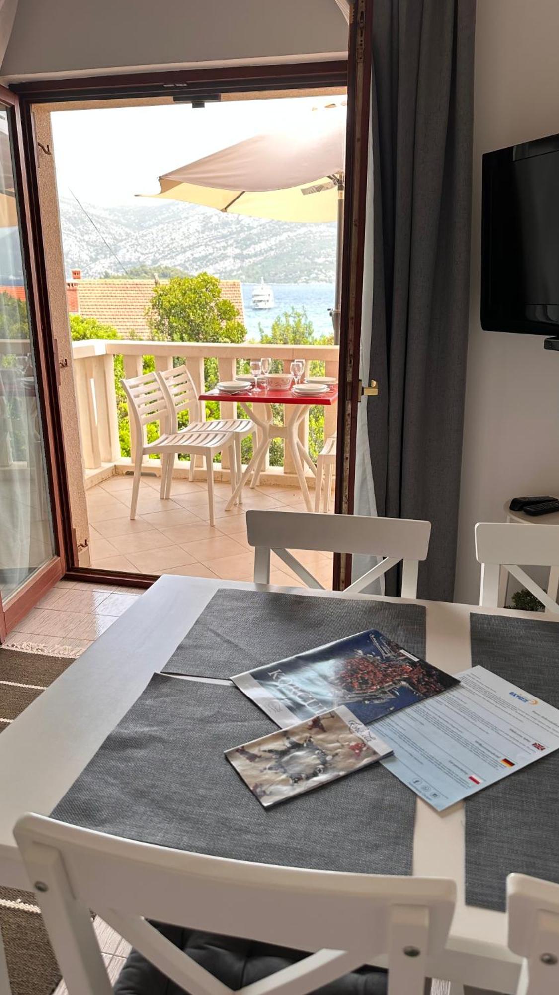 Apartments Oxygen Račišće Екстериор снимка